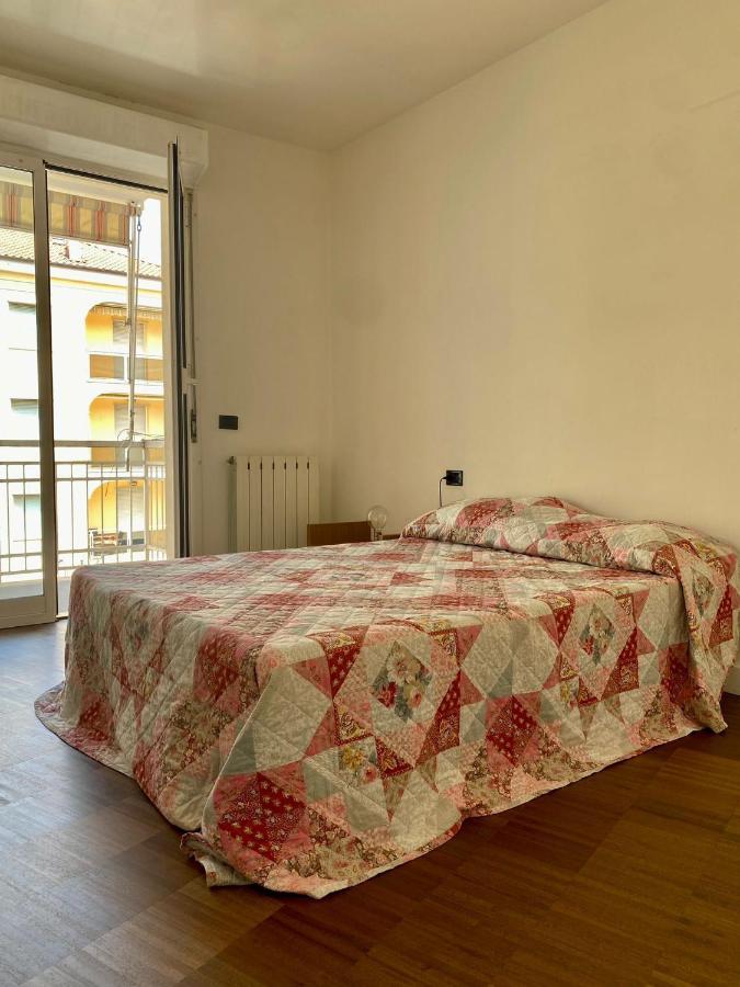 Delizioso Trilocale A Due Passi Dal Mare Di Albenga Apartment Luaran gambar