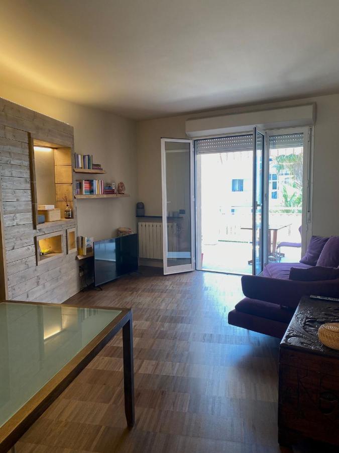 Delizioso Trilocale A Due Passi Dal Mare Di Albenga Apartment Luaran gambar